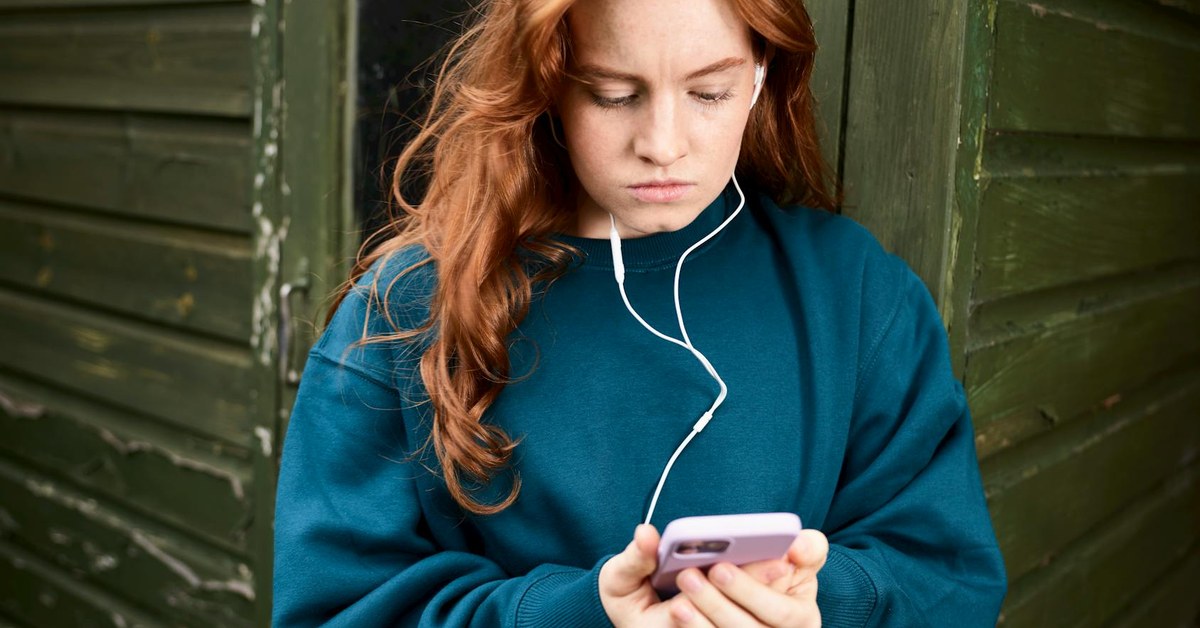 The Pre-Social Media Talk โ Equipping 8-12 Year Olds with Critical Thinking for Online Safety