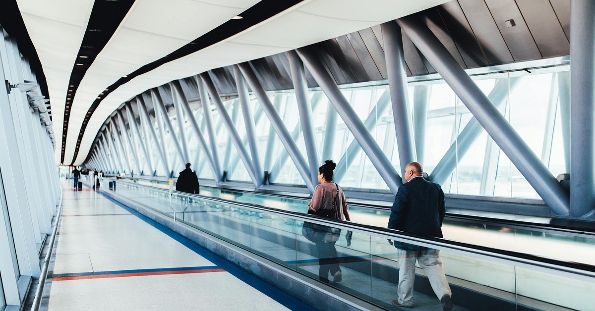 Prescription Drug Safety Abroad โ What Older Travellers Must Know Before They Go