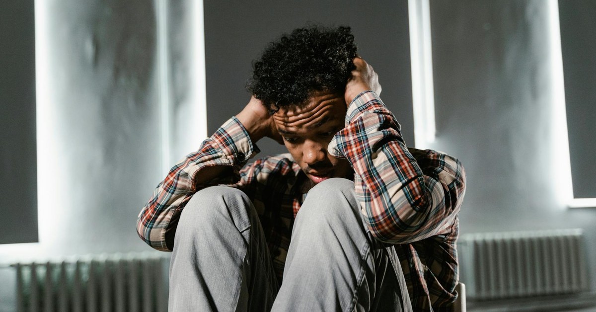 Is Your Quiet Child Secretly Anxious? Subtle Signs Parents Often Overlook