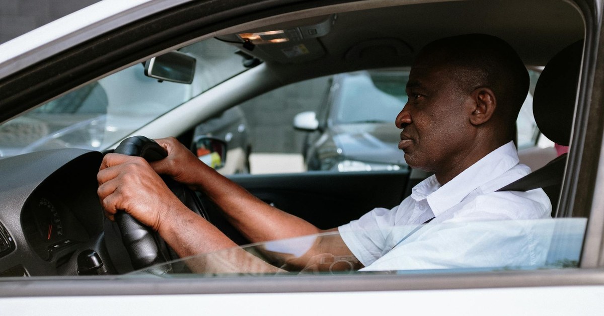 Safety for Older Drivers โ Knowing When and How to Adapt
