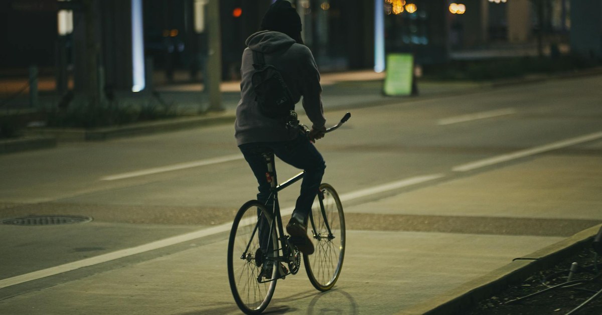 The Science of Helmet Fit โ How a Perfect Fit Drastically Reduces Concussion Risk for Cyclists