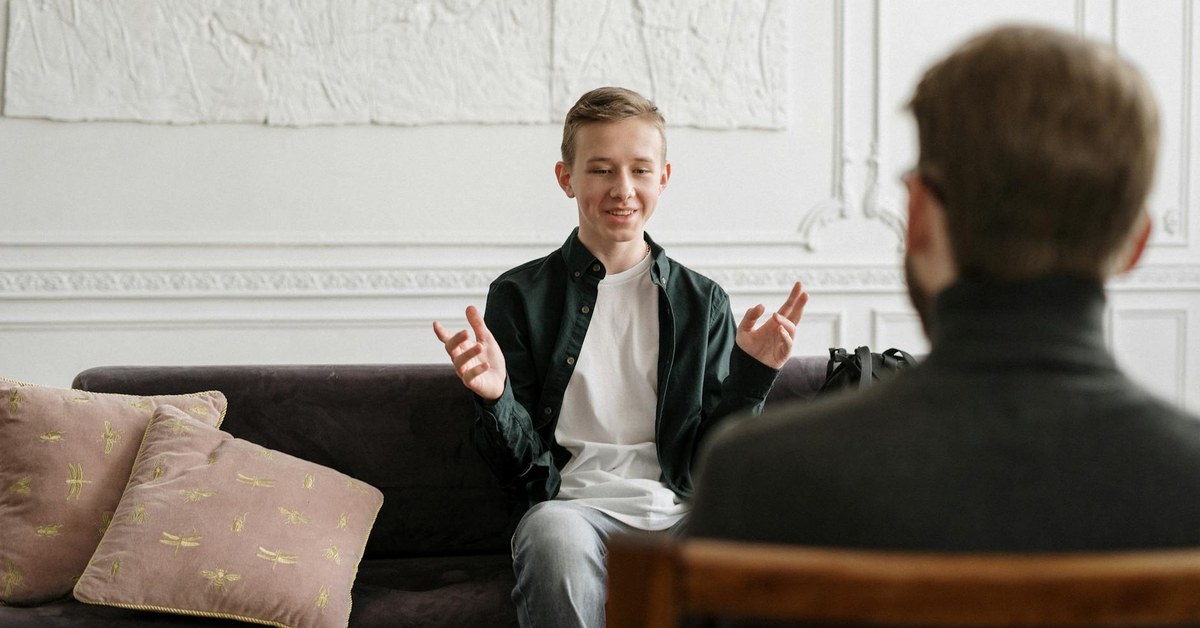 Helping Shy and Anxious Children Navigate Social Media