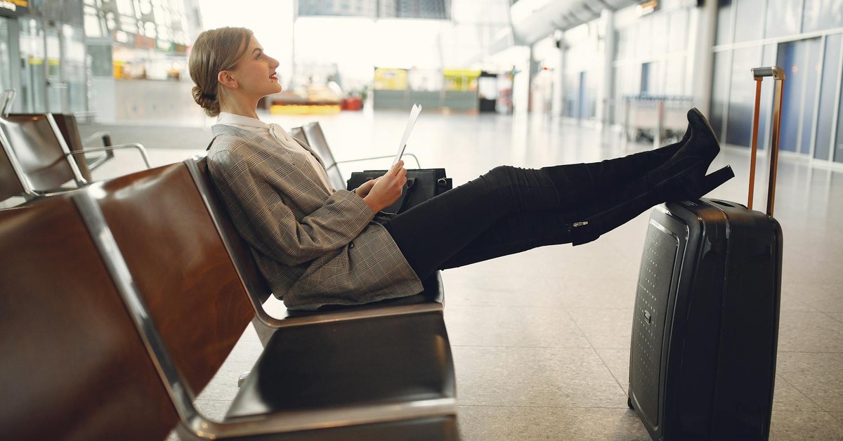 Solo Travel Safety — The Complete Guide for Young Adults