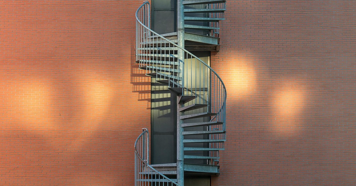 Subtle Staircase Dangers — How to Identify & Mitigate Hidden Fall Risks at Home
