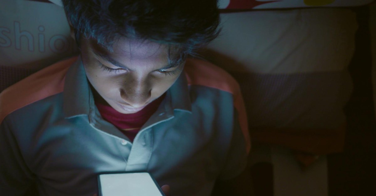 Navigating Privacy vs. Protection โ Tailoring Parental Controls for Tech-Savvy Tweens and Teens