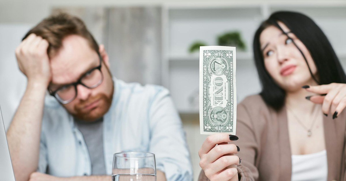 How to Talk to Children About Family Financial Struggles and Job Loss with Empathy