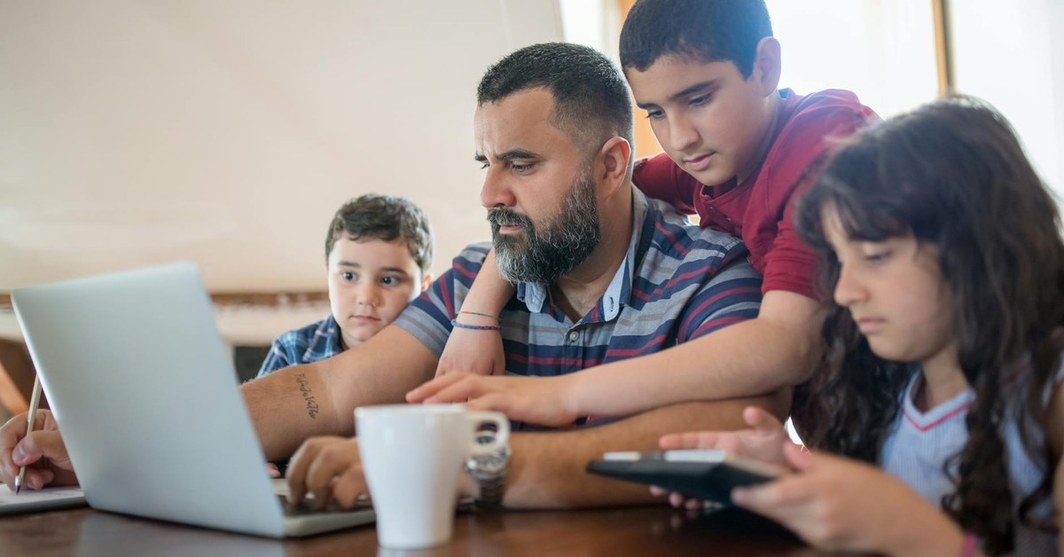 Beyond Social Media โ Teaching High Schoolers to Identify & Manage Invisible Digital Footprints