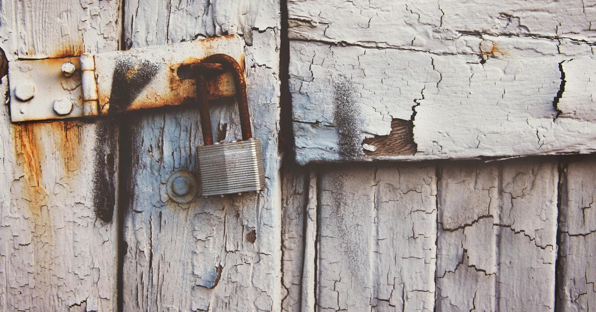 Empowering Teens Safely — Essential Kitchen Safety Rules for Young Independent Cooks