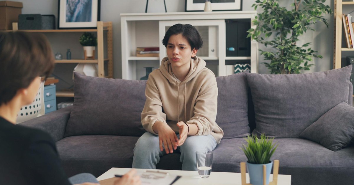 Teen Mental Health Crisis — When to Seek Emergency Help and What to Expect