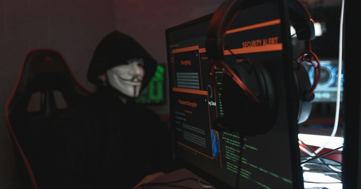 Understanding and Responding to Phishing Attacks