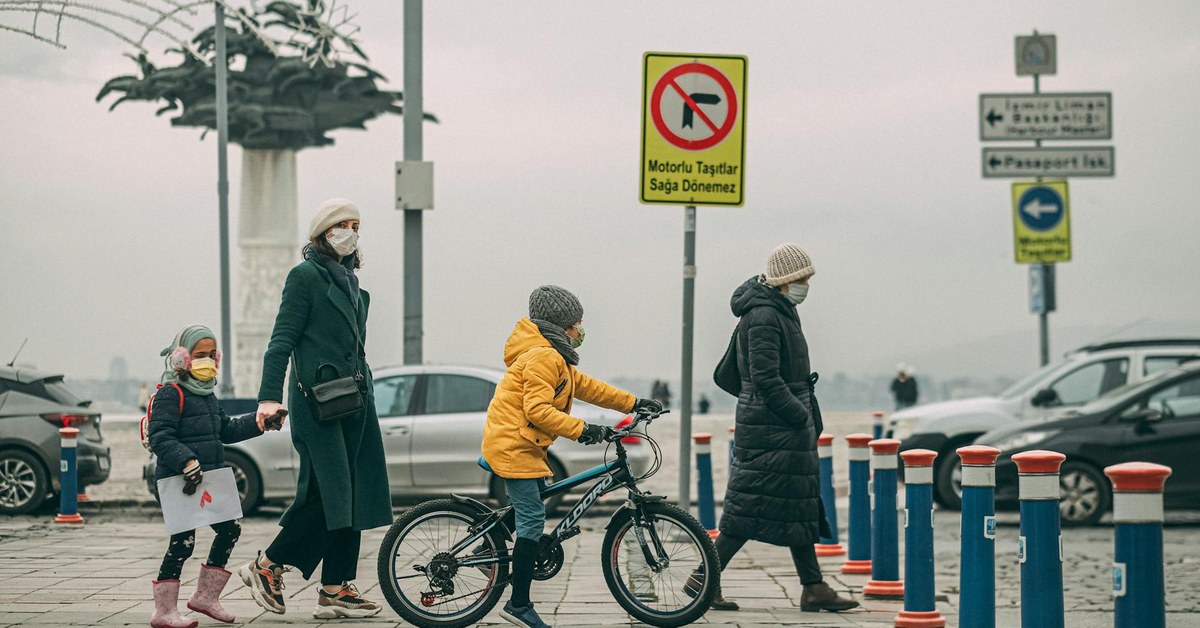 Unseen Risks — Essential Rural Road Safety for Families Navigating Unique Hazards